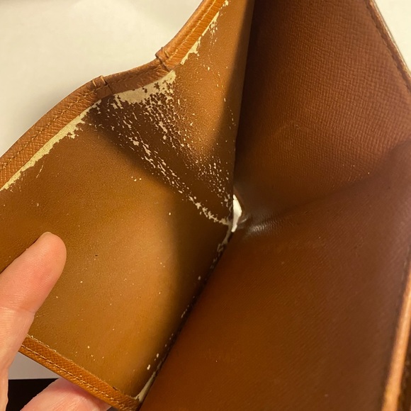 Louis Vuitton Unisex Compact Monogram Wallet - Picture 6 of 6